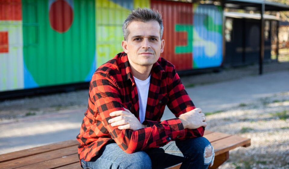 Qué piensa Pablo Martínez, el influencer de Funes sobre la elección del Papa León XIV